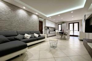 3 LOCALI A CISTERNA DI LATINA