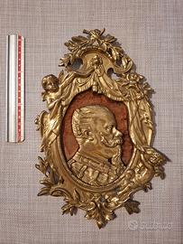 Medaglione di Vittorio Emanuele II di Savoia