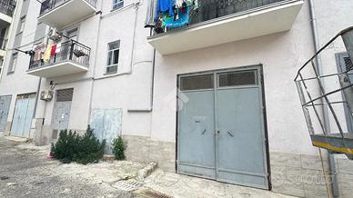 MAGAZZINO A CORIGLIANO-ROSSANO