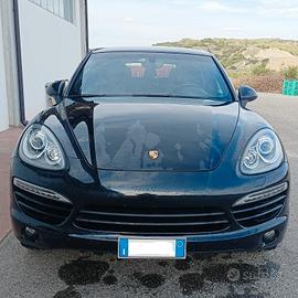 PORSCHE Cayenne 2ªs.'10-'18 - 2011