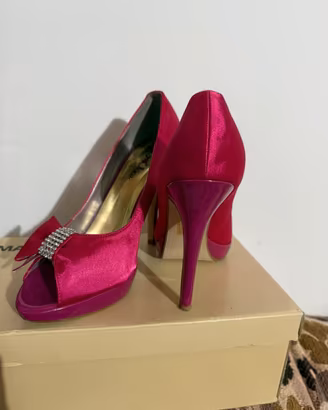 Scarpe col tacco fucsia nr 40