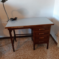 Scrivania anni '50