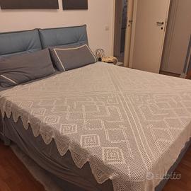 copriletto ad uncinetto 