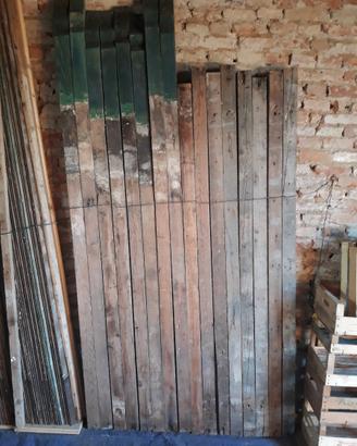 Coppi, Colmo, Travi legno mass. con capitelli