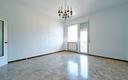 ampio-trilocale-con-box-e-cantina-