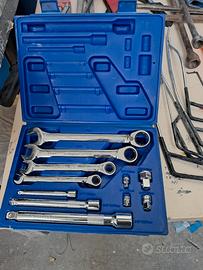set chiavi inglesi a cricchetto professionali