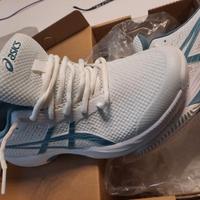 Scarpe tennis Asics nuove n. 40,5