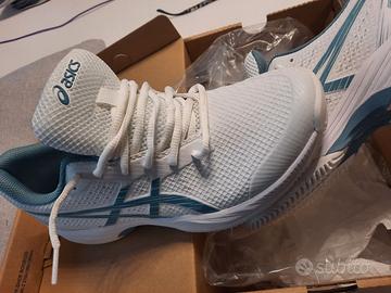 Scarpe tennis Asics nuove n. 40,5