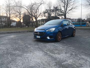 Opel corsa E OPC performance pack