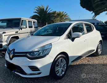 Renault clio aziendale diesel manuale accessoriata