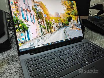 DELL Pro Max 16 Plus- I7 Ultra 255H - 32GB -1,5 TB