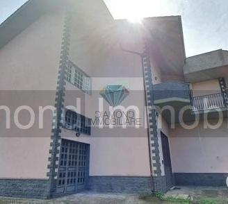 Villa singola con terreno a Linguaglossa Permuta