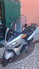 Scooter Malaguti Madison S200