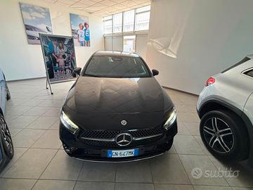 Mercedes-benz A 180 d Automatic AMG Line Advanced 