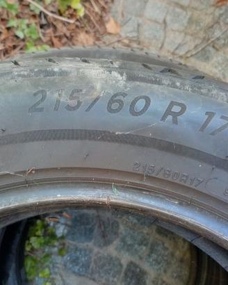 nr 4 gomme estive 215/60 R17