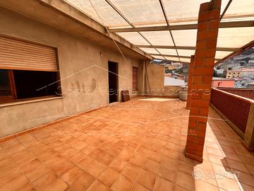 Arbus - Appartamento con terrazza