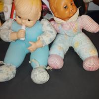 due bambole vintage 