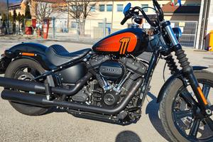 HARLEY DAVIDSON