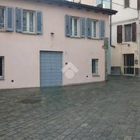 UFFICIO A LANGHIRANO