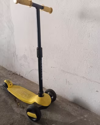 Monopattino bambini 3 ruote SAWYER – Giallo