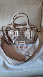 Borsa bauletto Guess 