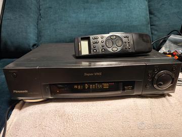 VCR Panasonic  HI-FI VIDEO CASSETTA con telecomand