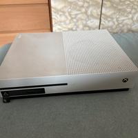Xbox one S come nuovo