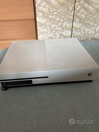 Xbox one S come nuovo