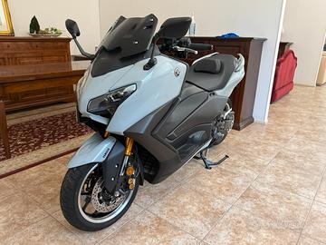 T max 560 tech max 2025