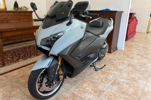 T max 560 tech max 2025