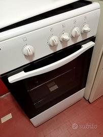 PIANO COTTURA 4 FUOCHI PIU' FORNO CON COPERCHIO