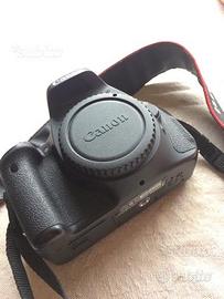 Fotocamera reflex Canon 600d