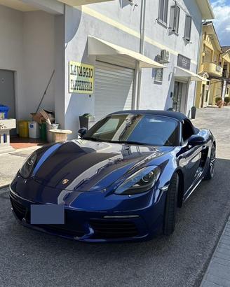 Porsche 718 boxter