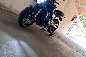 Honda hornet 600 cb600f