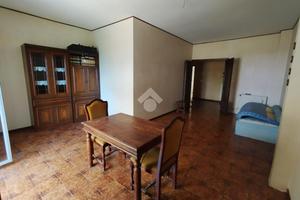 3 LOCALI A BELLEGRA