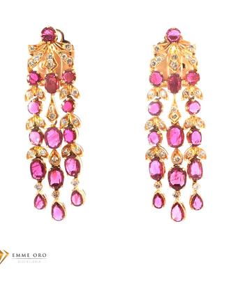 Orecchini oro giallo rubini e diamanti