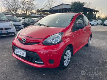 Toyota Aygo 1.0 12V VVT-i 5 porte Active Connect