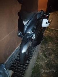 Xmax250