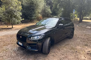 JAGUAR - F-Pace 2015 2.0d R-Sport awd 180cv
