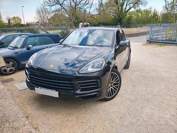 Porsche Cayenne 3.0 V6 iva esposta