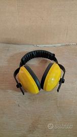 Visiera giardino e cuffie