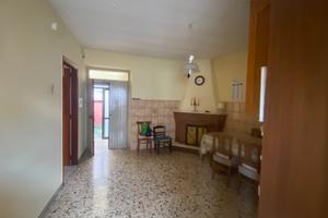 Casa arredata in un vicoletto di Serino