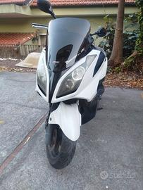 Kimko downtown 300i
