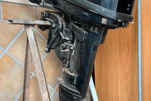 Motore Mercury 8 hp 2t