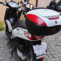 Yamaha Xcity 250top case