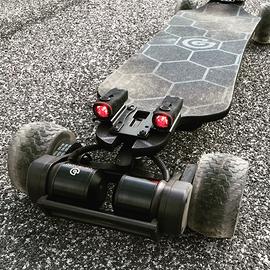 Skateboard elettrico