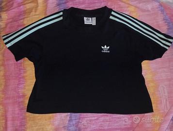 T-shirt Adidas nera donna