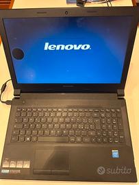 Lenovo - Portatile cn schermo difettoso Trattabile