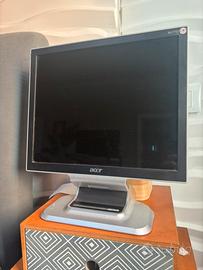 Monitor 17” Acer con speaker