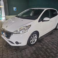 Peugeot 208 1.4 HDI 68CV NEOPATENTATI 